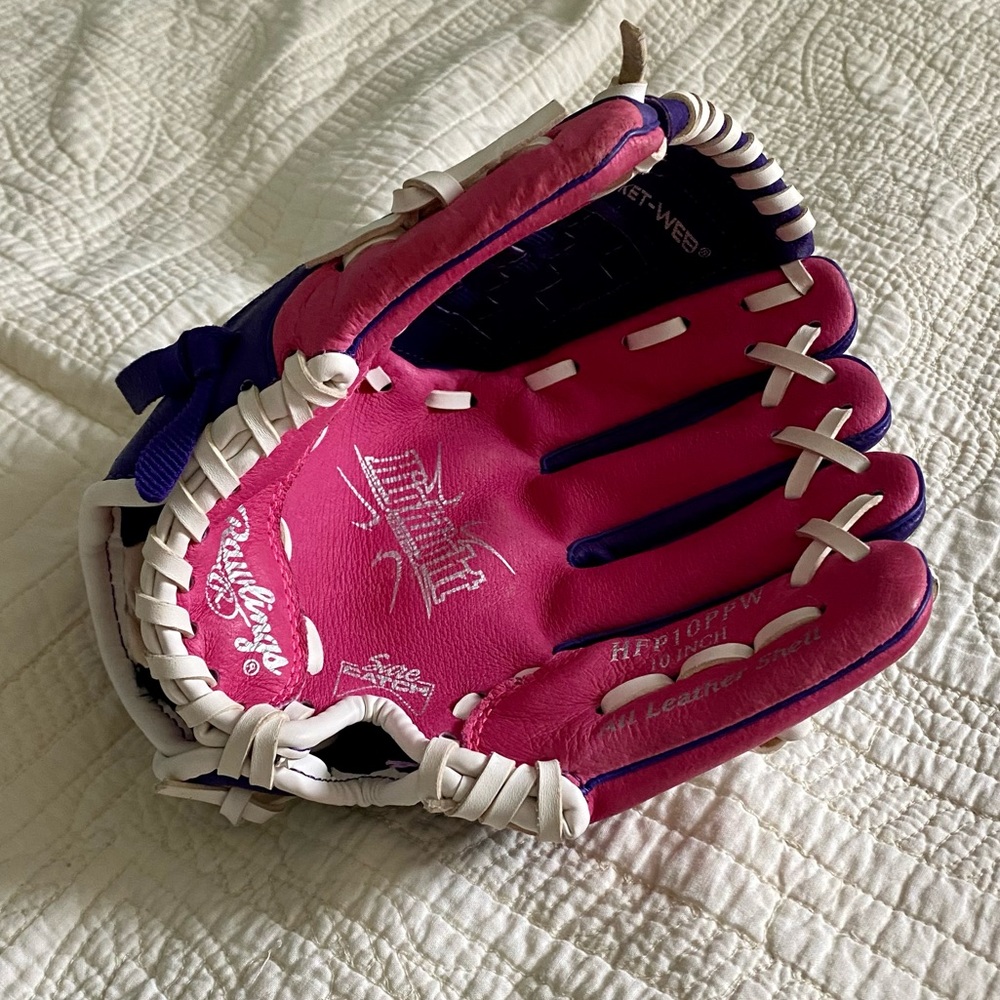 Rawlings T-Ball Glove Right Hand Throw Size 10 inches